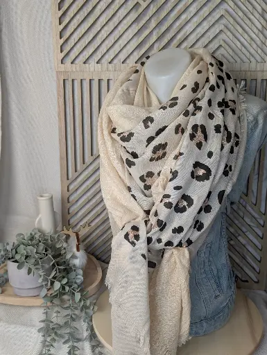 Voile léopard beige 